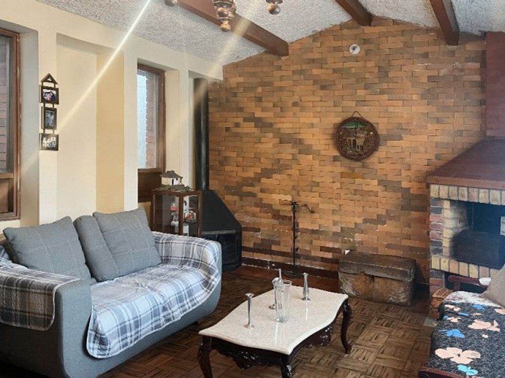 Casa de 4 alcobas en venta en El Contador, Bogotá, 463 m² · foto 7 de 13