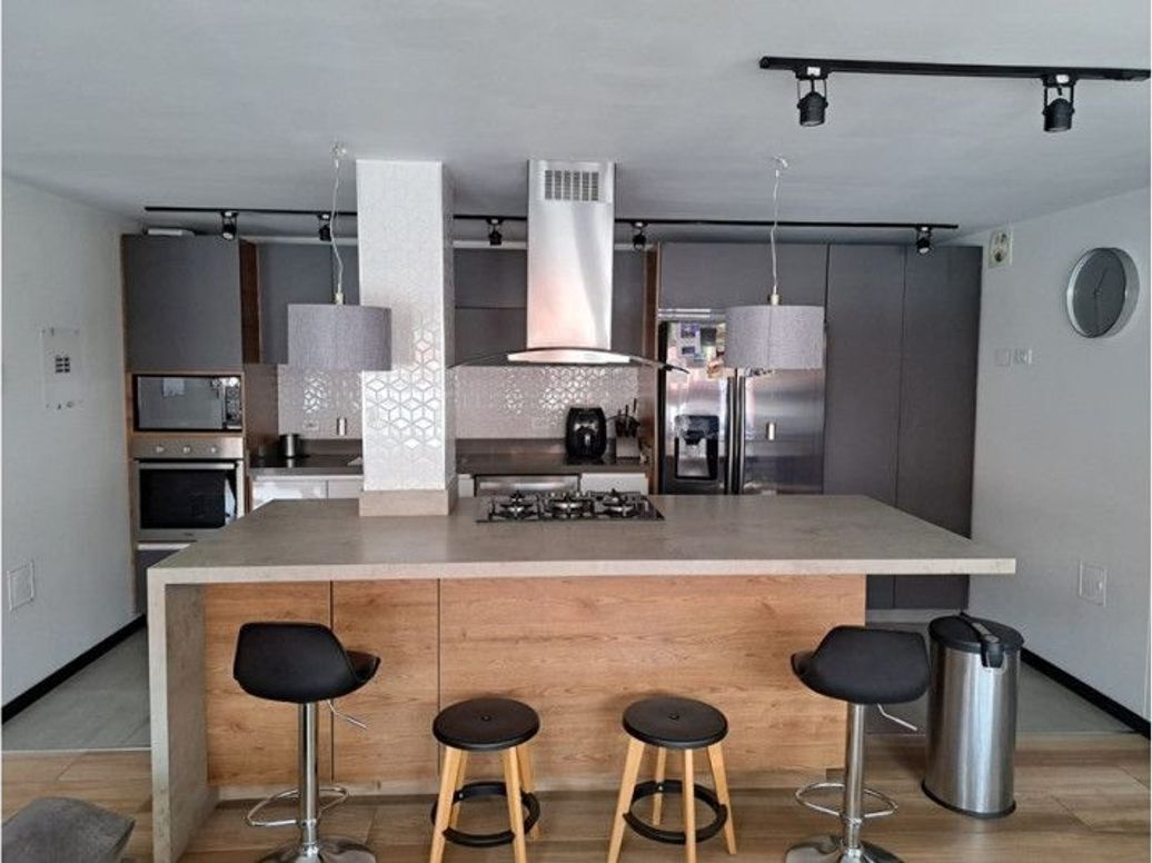 Apartamento de 4 alcobas en venta en Chapinero Central, Bogotá, 176 m² · foto 3 de 20