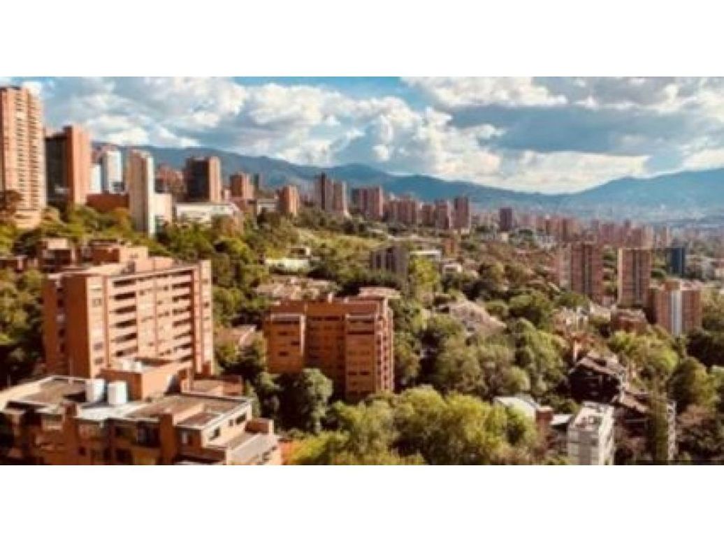 Apartamento de 2 alcobas en venta en Los Rosales, Bogotá, 230 m² · foto 3 de 5