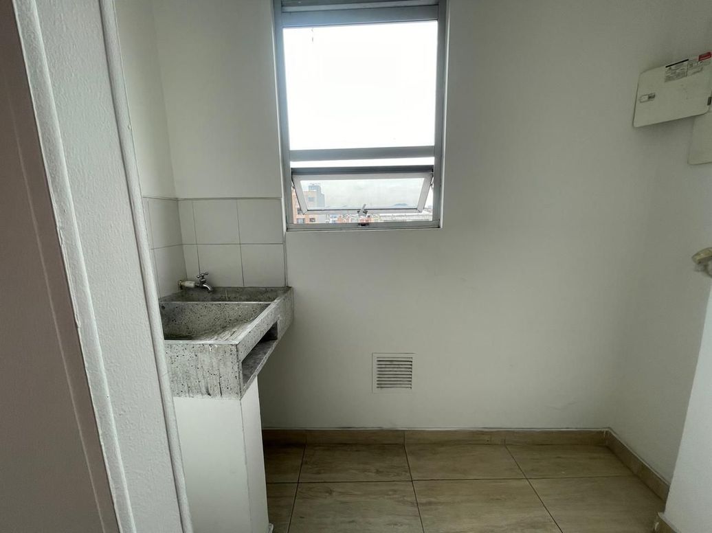 Apartamento de 3 alcobas en venta en Santa Isabel Sur, Bogotá, 120 m² · foto 10 de 20