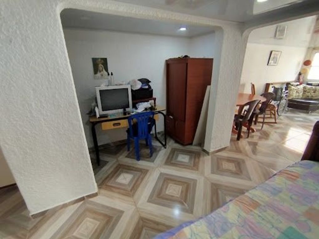 Casa de 3 alcobas en venta en Villas De Granada, Bogotá, 118 m² · foto 6 de 20