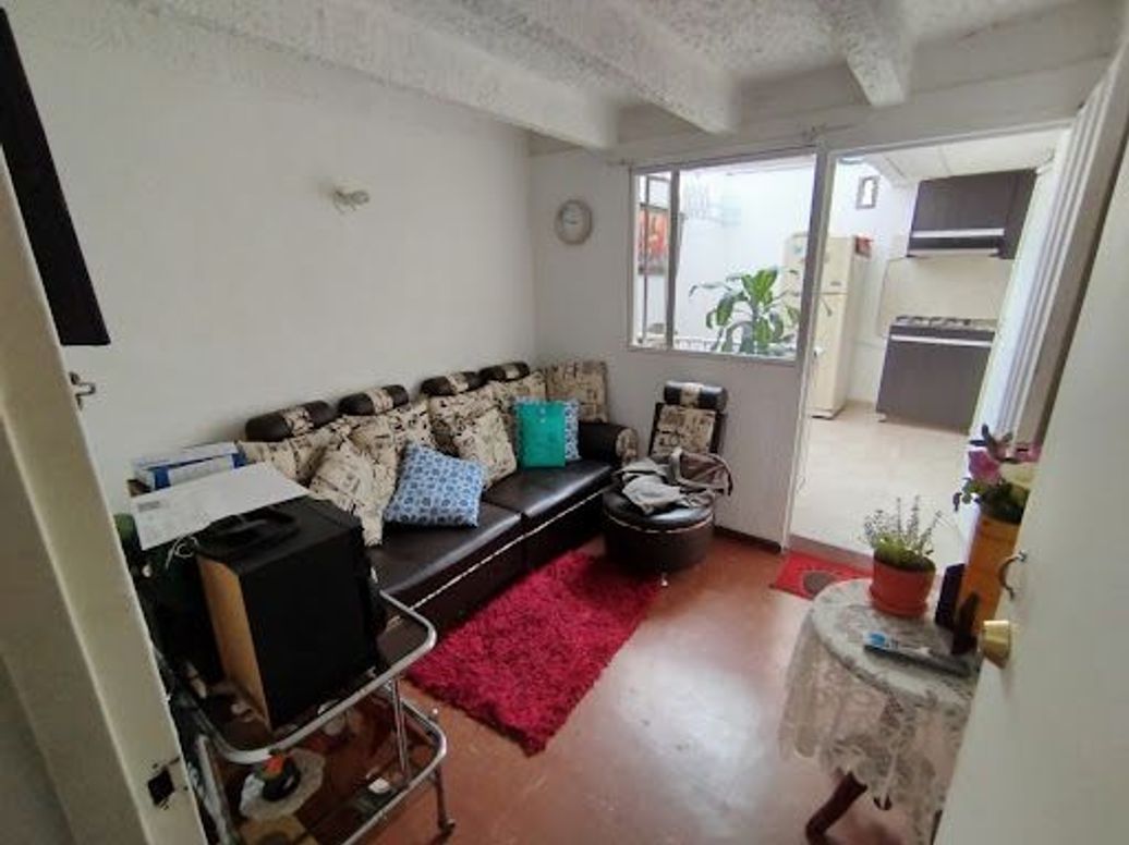Casa de 3 alcobas en venta en Villas De Granada, Bogotá, 118 m² · foto 13 de 20