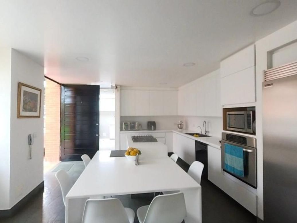 Casa de 4 alcobas en venta en Casa Blanca, Bogotá, 360 m² · foto 8 de 20