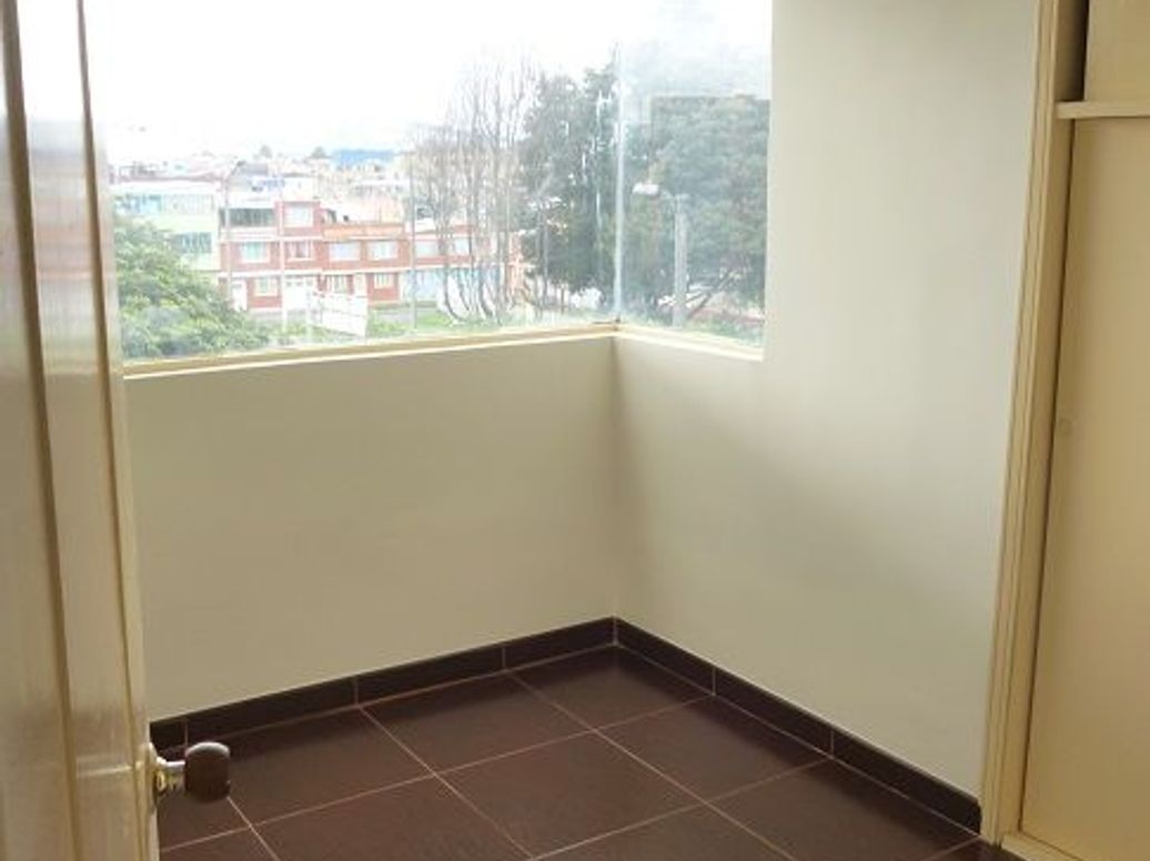 Apartamento de 3 alcobas en venta en Florida Blanca Norte - Edif Retiro De Zarzamora, Bogotá, 54 m² · foto 13 de 19