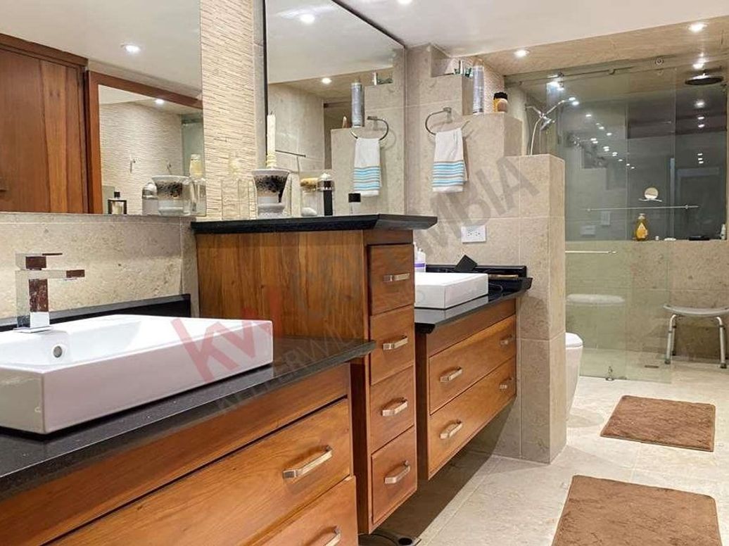 Apartamento de 3 alcobas en venta en El Refugio, Bogotá, 490 m² · foto 9 de 20