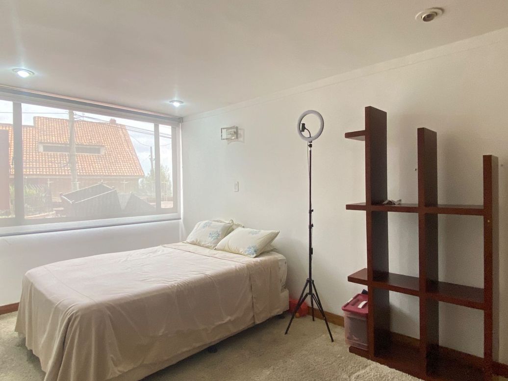 Apartamento de 3 alcobas en venta en El Refugio, Bogotá, 490 m² · foto 16 de 20