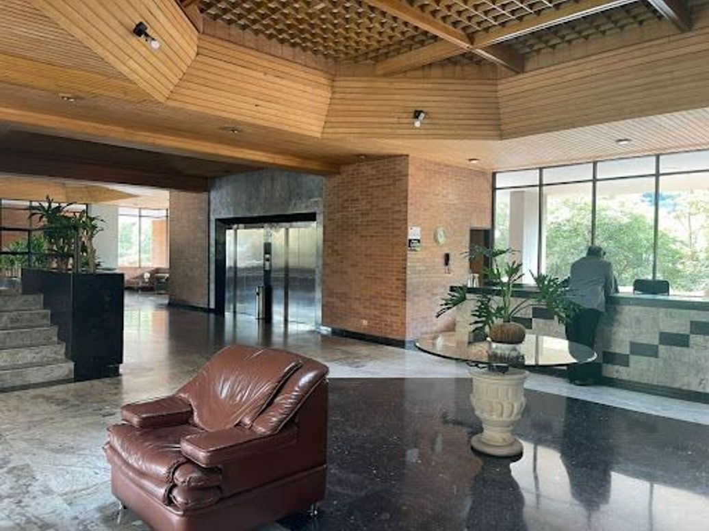 Apartamento de 3 alcobas en venta en Santa Barbara Alta, Bogotá, 252 m² · foto 20 de 20