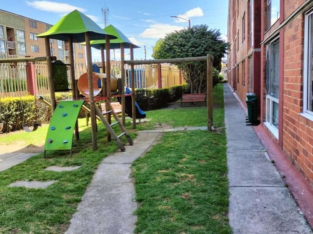 Apartamento de 3 alcobas en venta en Olarte, Bogotá, 57 m² · foto 7 de 19