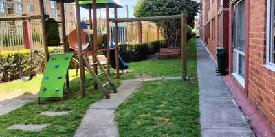 [VEN] ID HOUM: 140119

En Houm te ayudamos de forma fácil y segura. Los beneficios de comprar con nosotros:
    • Te ayudamos a conseguir financiamiento a través de una asesoría personalizada
    • Mediación y seguimiento de todo el proceso
    • Ponemos a tu disposición profesionales en notariado, registro y asesoría jurídica
¡Solo te preocupas de las firmas!

Departamento en venta, ubicado en el barrio Olarte, con una superficie construida de 65.80 m² y superficie total de 65.80 m². 

Sus principales características son:

    • 3 dormitorios
    • 2 baños
    • Admite mascotas
            
Si compras con nosotros, te brindamos asesoría personalizada durante todo el proceso.
        
Más que una corredora, somos Houm.
*Aplican T&C