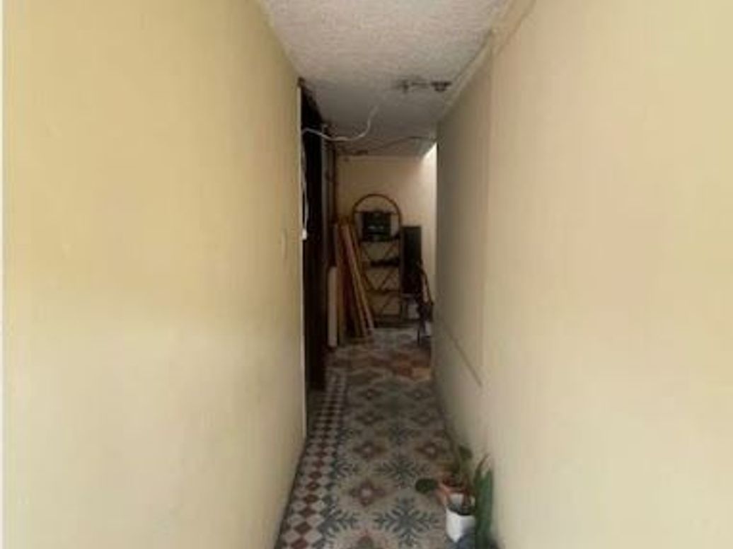 Casa de 14 alcobas en venta en La Giralda, Bogotá, 350 m² · foto 8 de 20