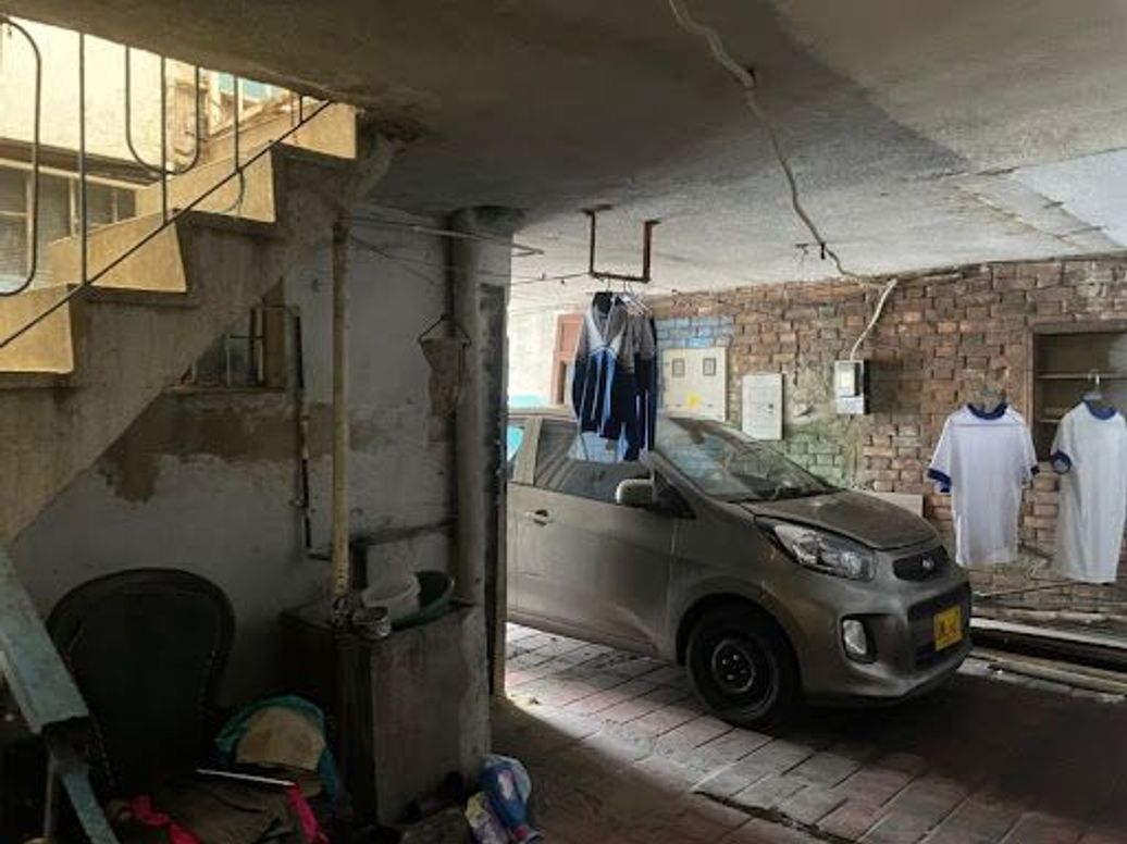 Casa de 10 alcobas en venta en Santa Isabel, Bogotá, 460 m² · foto 12 de 19