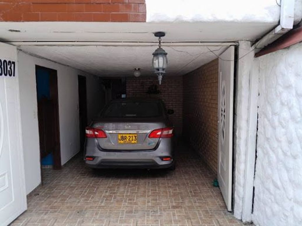 Apartamento de 3 alcobas en venta en Normandía, Bogotá, 107 m² · foto 4 de 16