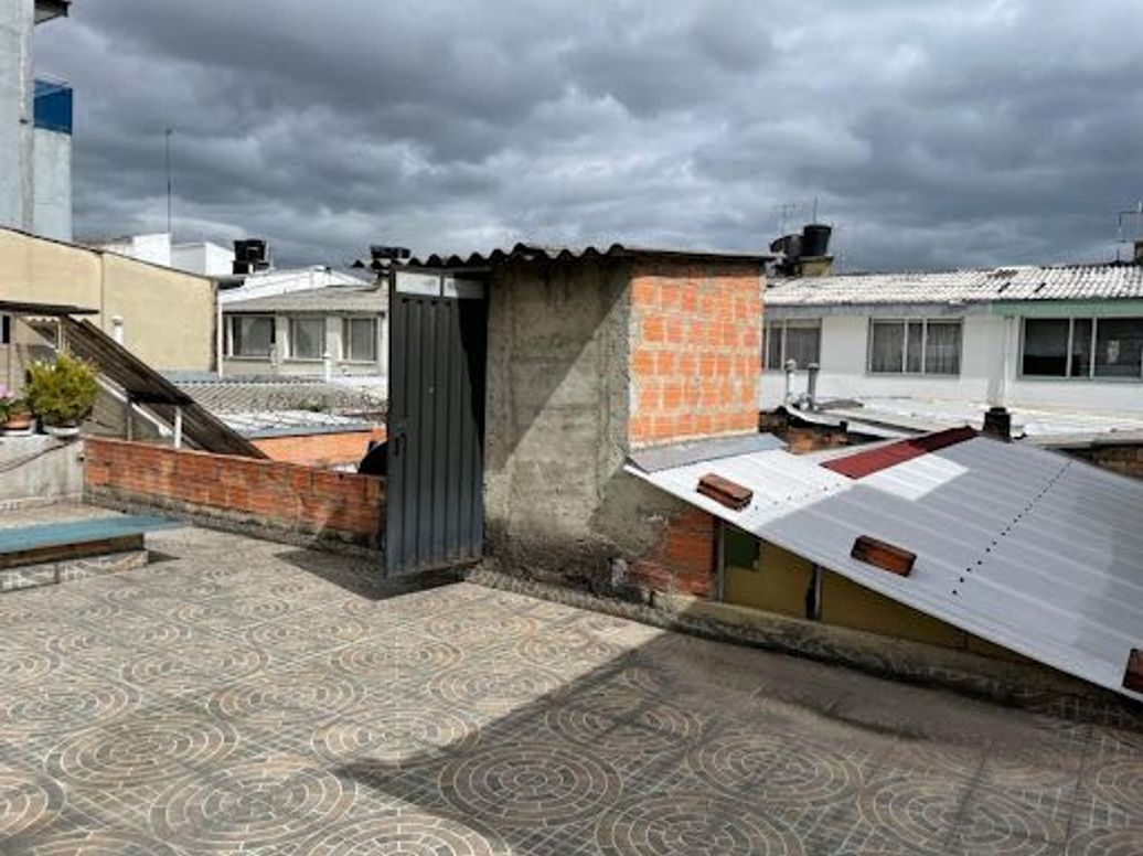 Apartamento de 3 alcobas en venta en Normandía, Bogotá, 107 m² · foto 16 de 16