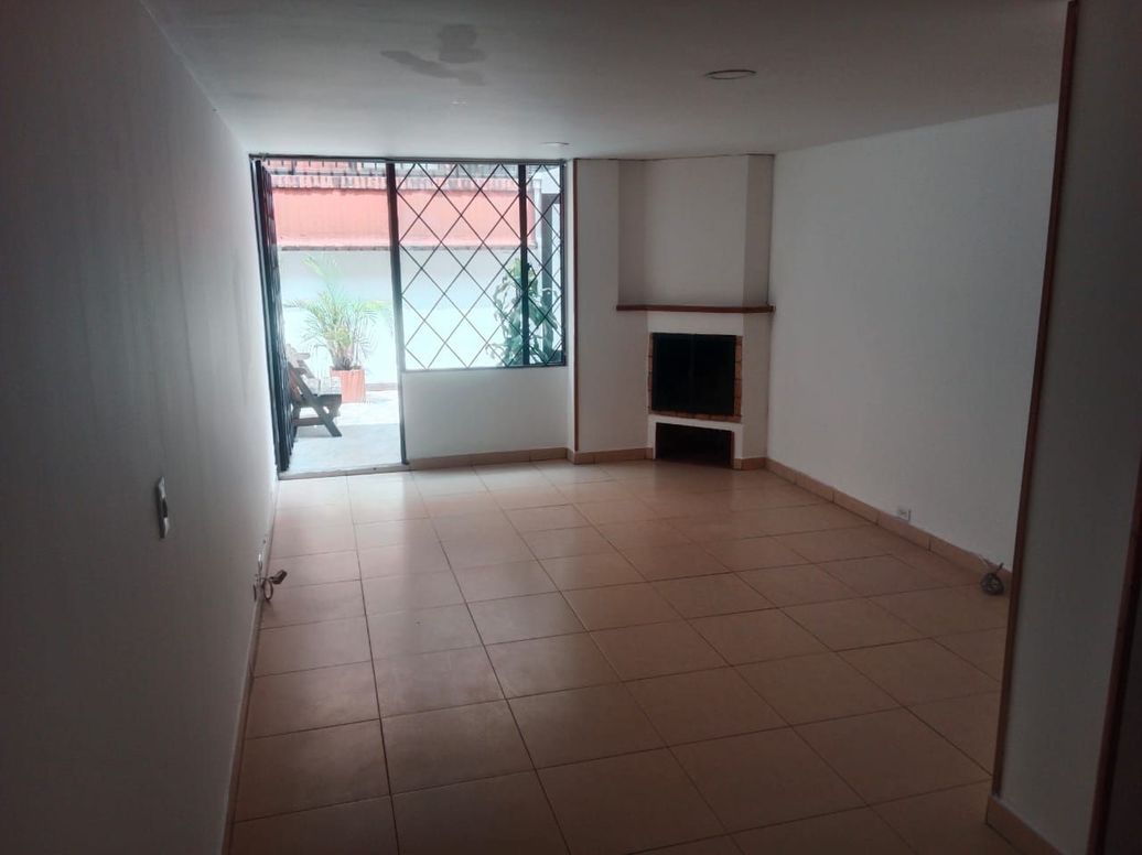 Apartamento de 2 alcobas en arriendo en Puente Largo, Bogotá, 85 m² · foto 3 de 18