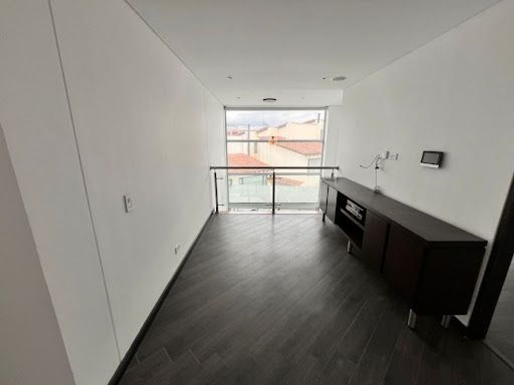Casa de 4 alcobas en venta en Sotileza, Bogotá, 225 m² · foto 10 de 20