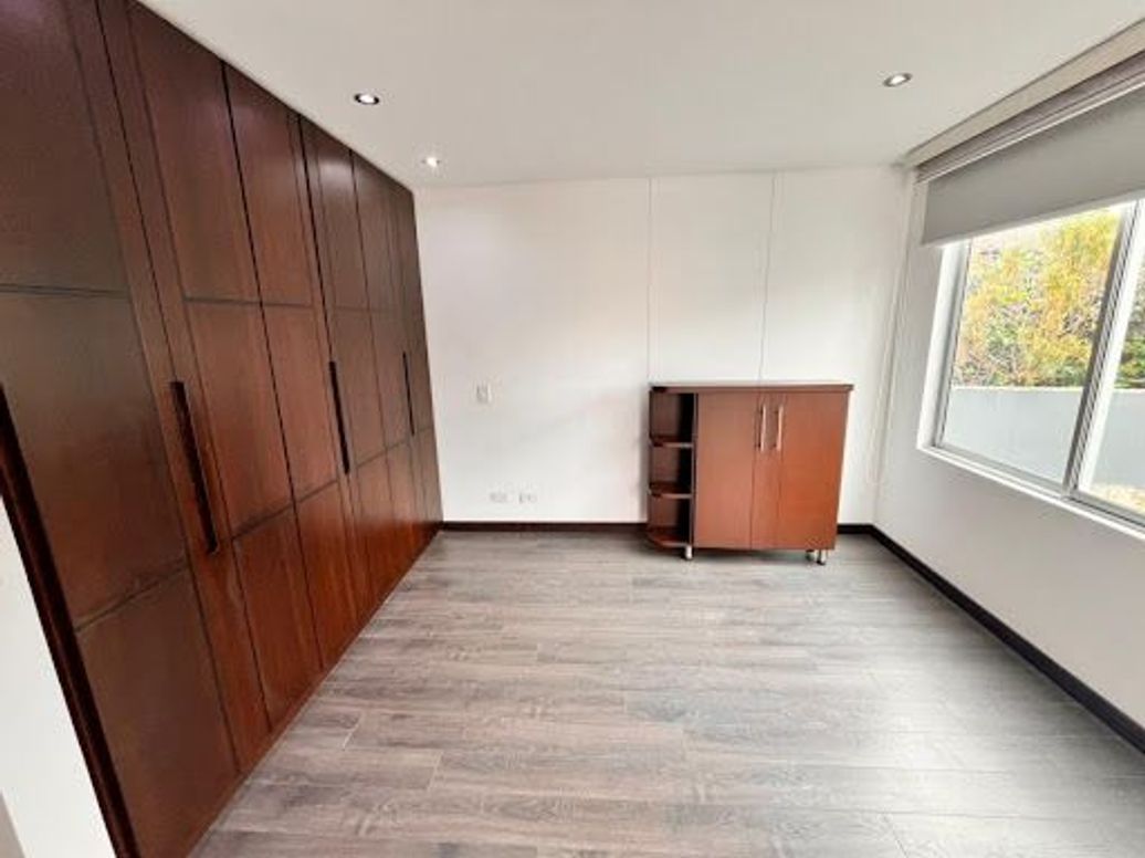 Casa de 4 alcobas en venta en Sotileza, Bogotá, 225 m² · foto 14 de 20
