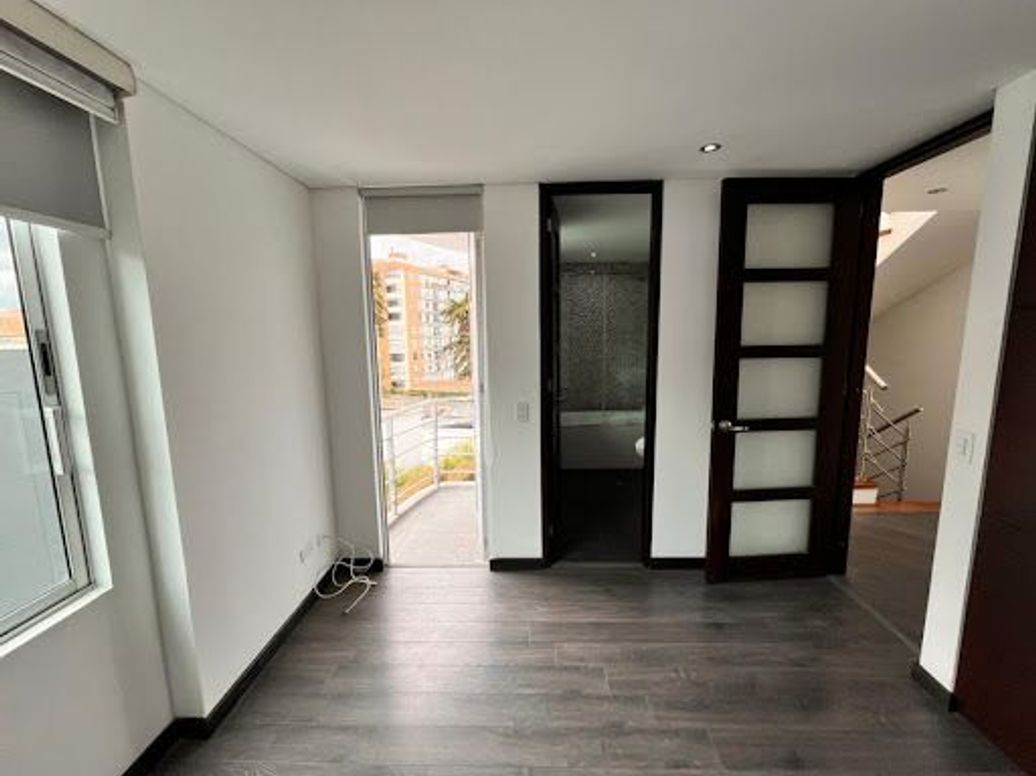 Casa de 4 alcobas en venta en Sotileza, Bogotá, 225 m² · foto 17 de 20