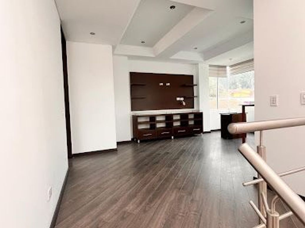 Casa de 4 alcobas en venta en Sotileza, Bogotá, 225 m² · foto 16 de 20