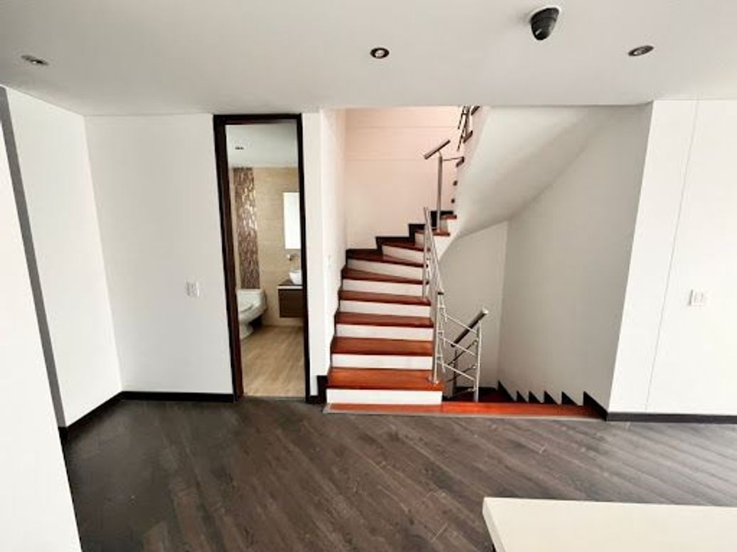Casa de 4 alcobas en venta en Sotileza, Bogotá, 225 m² · foto 6 de 20