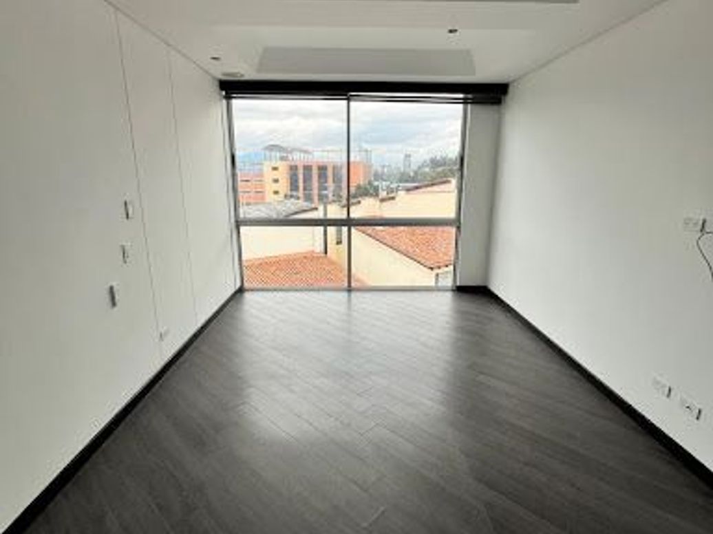 Casa de 4 alcobas en venta en Sotileza, Bogotá, 225 m² · foto 11 de 20