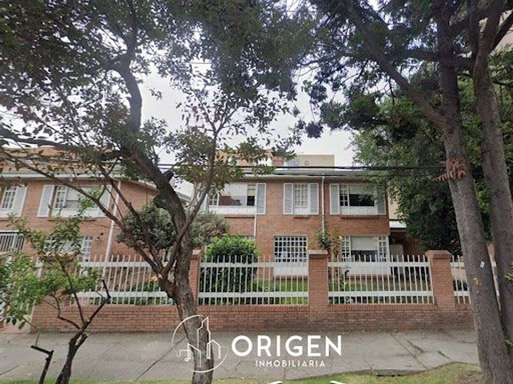 Casa de 5 alcobas en arriendo en Santa Barbara Occidental, Bogotá, 370 m² · foto 20 de 20