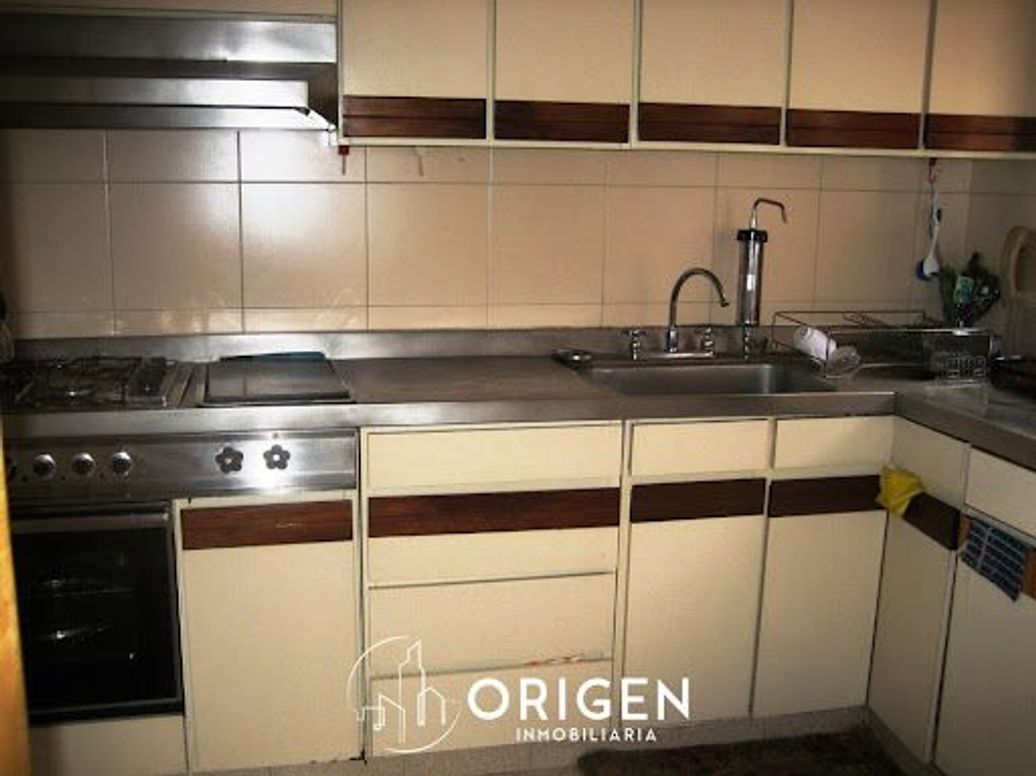 Casa de 5 alcobas en arriendo en Santa Barbara Occidental, Bogotá, 370 m² · foto 11 de 20