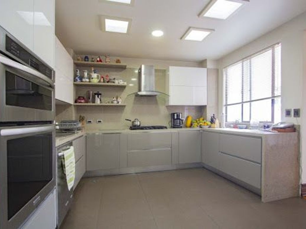 Apartamento de 3 alcobas en venta en Los Rosales, Bogotá, 385 m² · foto 11 de 20