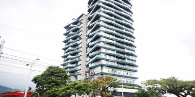 Apartamento en venta ¡Bienvenido a su nuevo hogar! Este hermoso apartamento de 188 metros cuadrados es el lugar perfecto para comenzar una nueva vida. Ofrece 3 habitaciones y 3 baños, lo que le da la flexibilidad para adaptarse a sus necesidades. El parqueadero cubierto, deposito es una gran ventaja para aquellos que tienen un vehículo. Esta propiedad es una excelente oportunidad para aquellos que buscan una inversión segura. Está ubicada en una zona céntrica, cerca de todos los servicios y comodidades que necesita. ¡No pierda esta oportunidad de adquirir su nuevo hogar por un precio de $1,000,000,000!