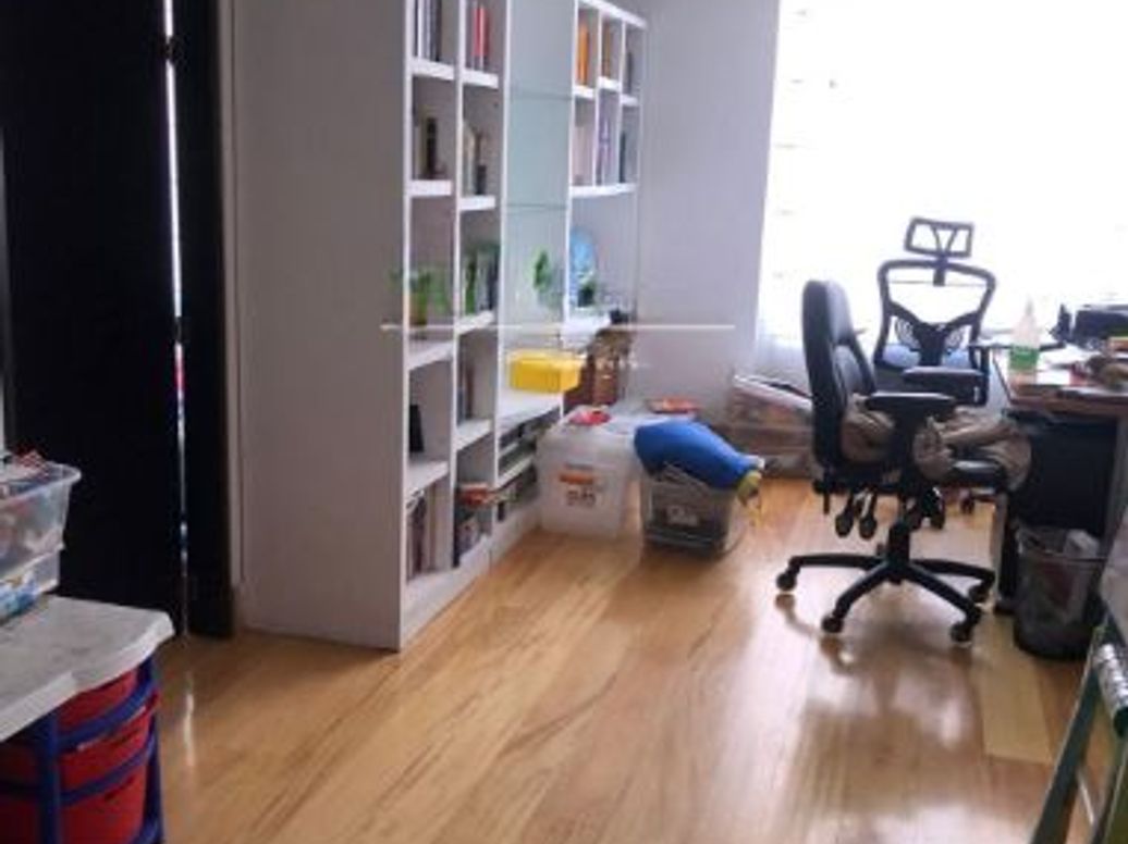 Apartamento de 3 alcobas en venta en Santa Barbara Occidental, Bogotá, 205 m² · foto 8 de 8