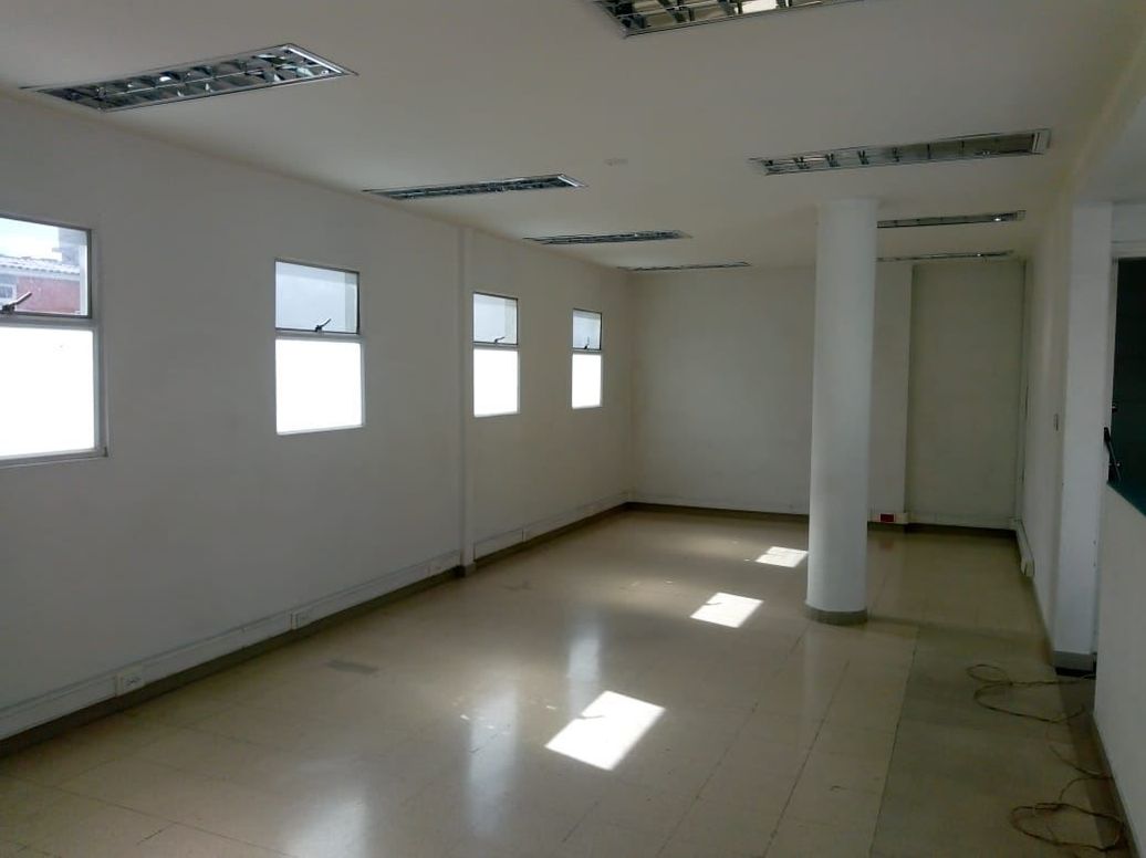 Casa de 7 alcobas en arriendo en Pasadena, Bogotá, 550 m² · foto 12 de 18