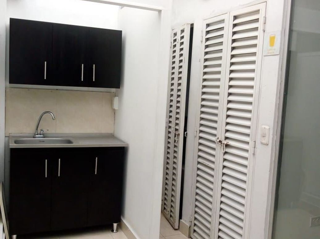 Casa de 7 alcobas en arriendo en Pasadena, Bogotá, 550 m² · foto 6 de 18