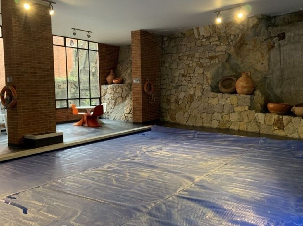 Apartamento de 4 alcobas en venta en El Refugio, Bogotá, 275 m² · foto 16 de 20