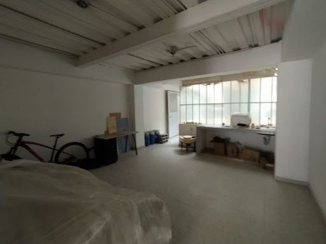 Casa de 4 alcobas en venta en 12 De Octubre, Bogotá, 532 m² · foto 3 de 16