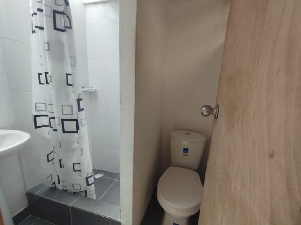 Casa de 17 alcobas en venta en El Recuerdo, Bogotá, 432 m² · foto 11 de 20