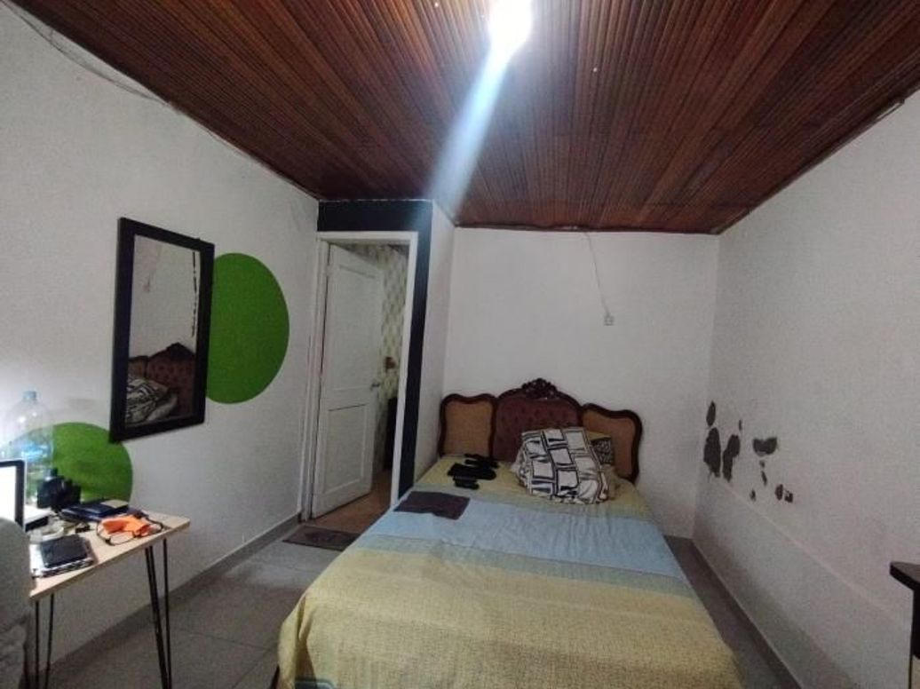 Casa de 17 alcobas en venta en El Recuerdo, Bogotá, 432 m² · foto 14 de 20