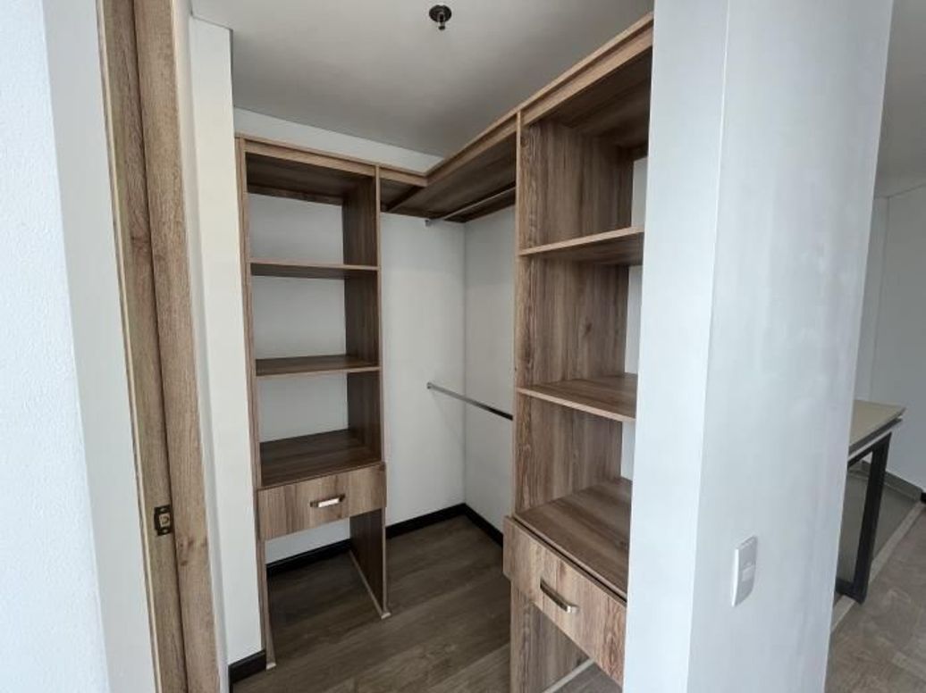 Apartamento de 1 alcoba en venta en Chapinero Central, Bogotá, 30 m² · foto 8 de 13