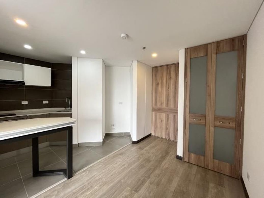 Apartamento de 1 alcoba en venta en Chapinero Central, Bogotá, 30 m² · foto 7 de 13