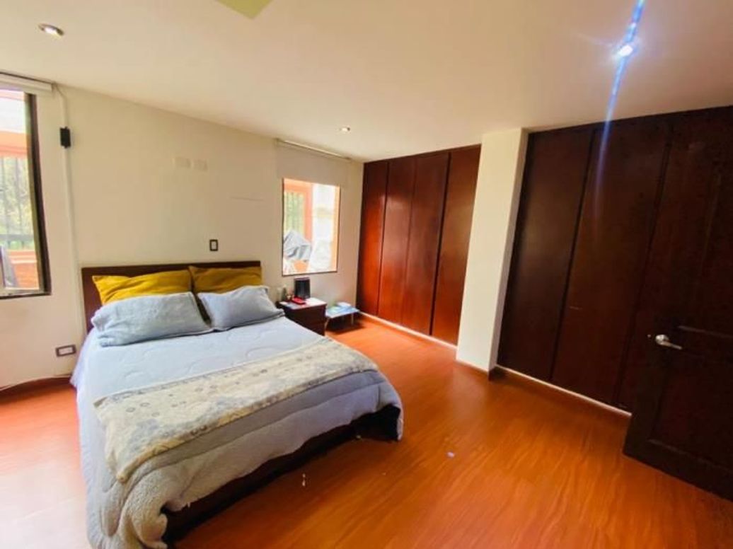 Apartamento de 4 alcobas en venta en Chicó Alto, Bogotá, 333 m² · foto 19 de 20