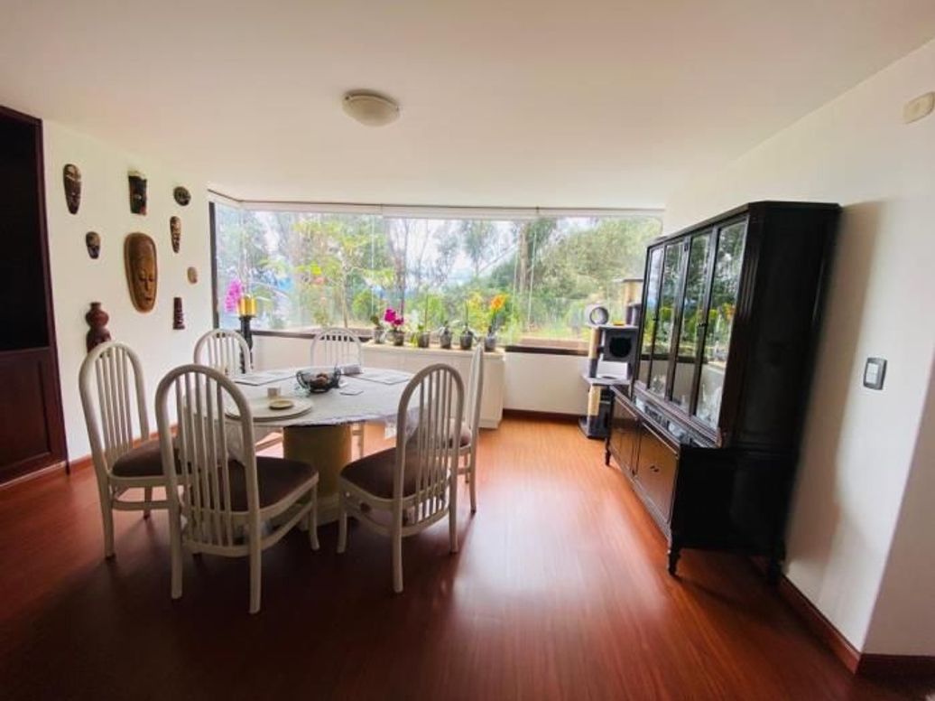 Apartamento de 4 alcobas en venta en Chicó Alto, Bogotá, 333 m² · foto 11 de 20