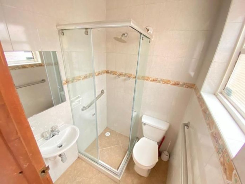 Casa de 6 alcobas en venta en Polo Club, Bogotá, 360 m² · foto 18 de 20