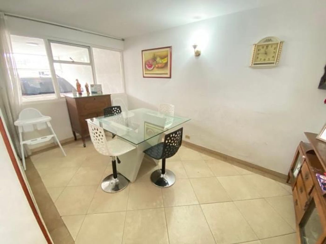 Casa de 6 alcobas en venta en Polo Club, Bogotá, 360 m² · foto 6 de 20