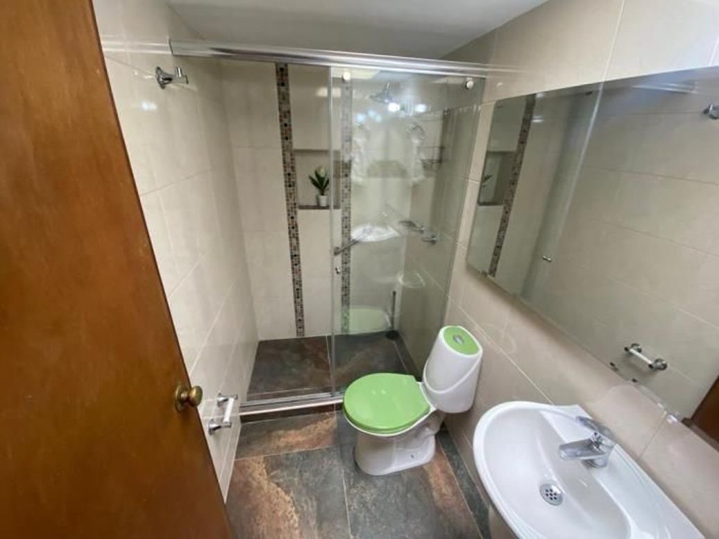 Casa de 6 alcobas en venta en Polo Club, Bogotá, 360 m² · foto 20 de 20