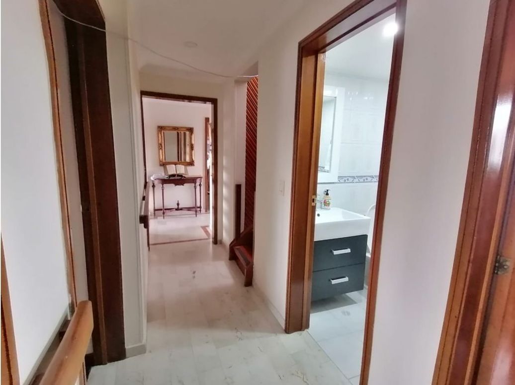 Apartamento de 3 alcobas en venta en El Batán, Bogotá, 170 m² · foto 8 de 20