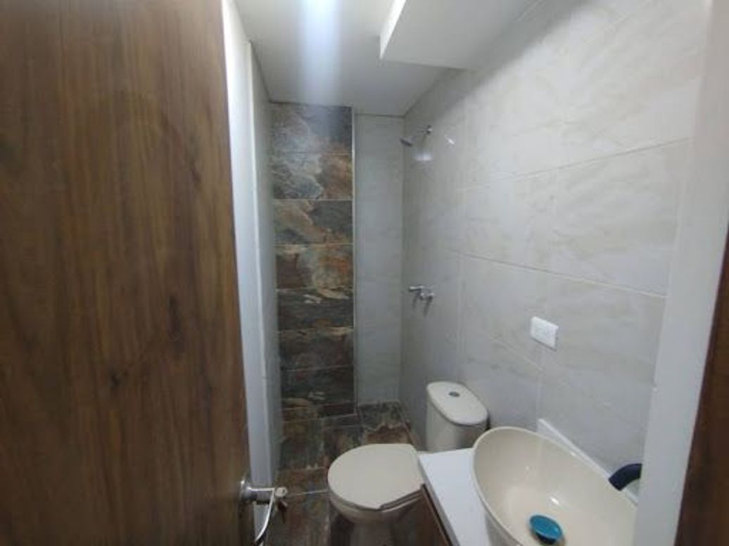 Apartamento de 3 alcobas en venta en Santa Rosita, Bogotá, 60 m² · foto 10 de 15