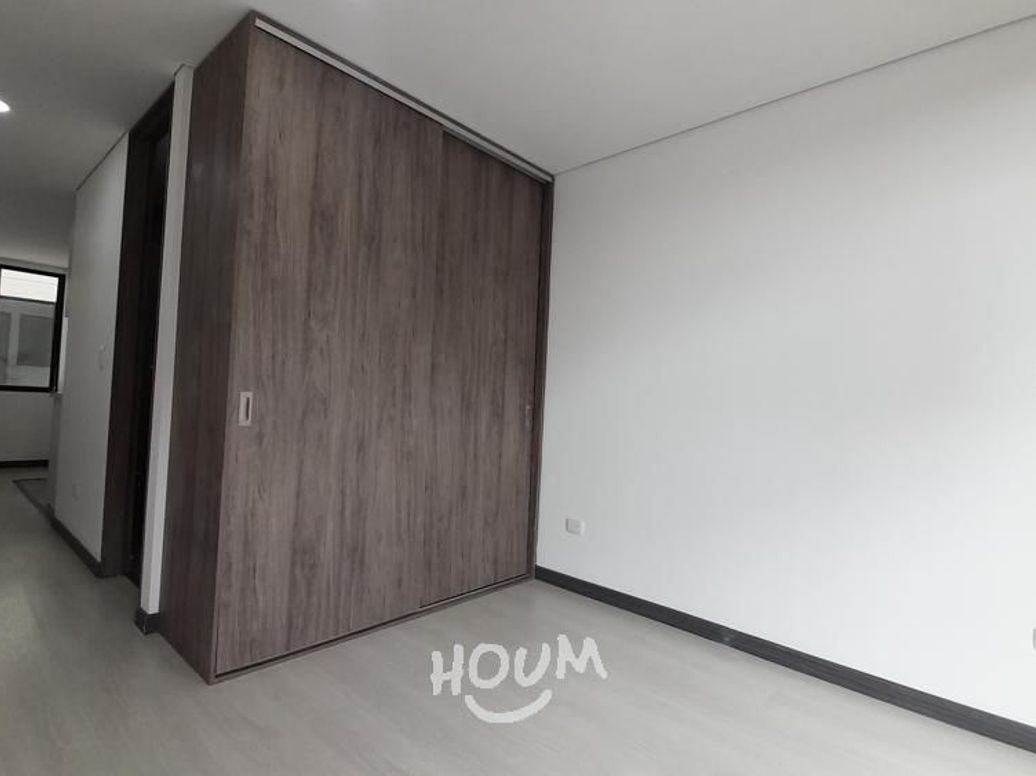 Apartamento de 1 alcoba en venta en San Luis, Bogotá, 30 m² · foto 3 de 13