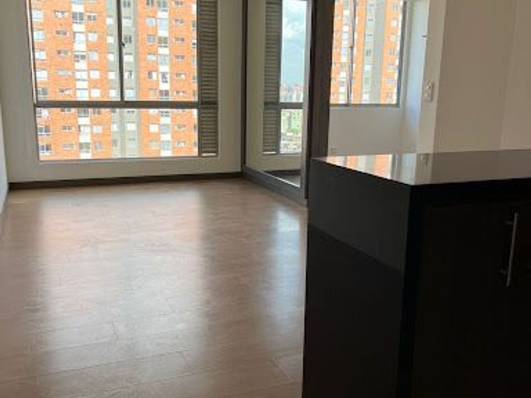 Apartamento de 2 alcobas en venta en Urbanización Castilla Real, Bogotá, 58 m² · foto 2 de 20