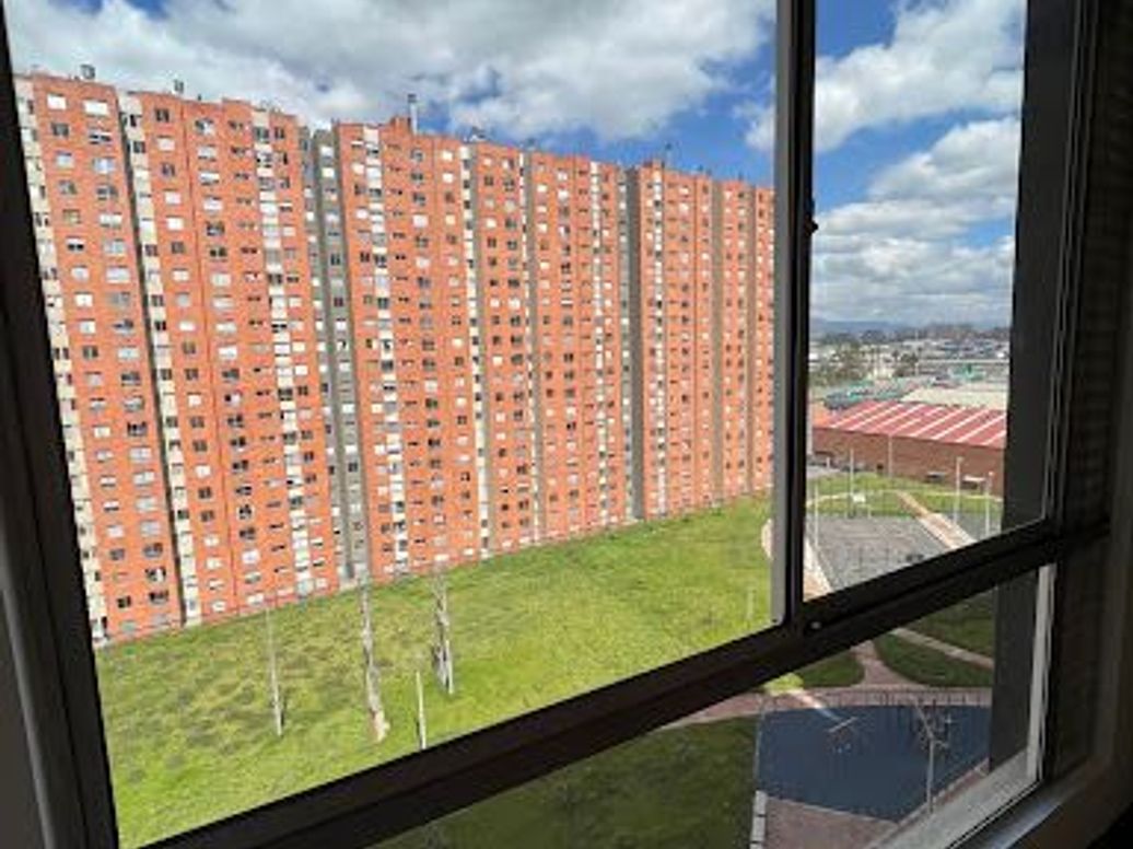 Apartamento de 2 alcobas en venta en Urbanización Castilla Real, Bogotá, 58 m² · foto 20 de 20