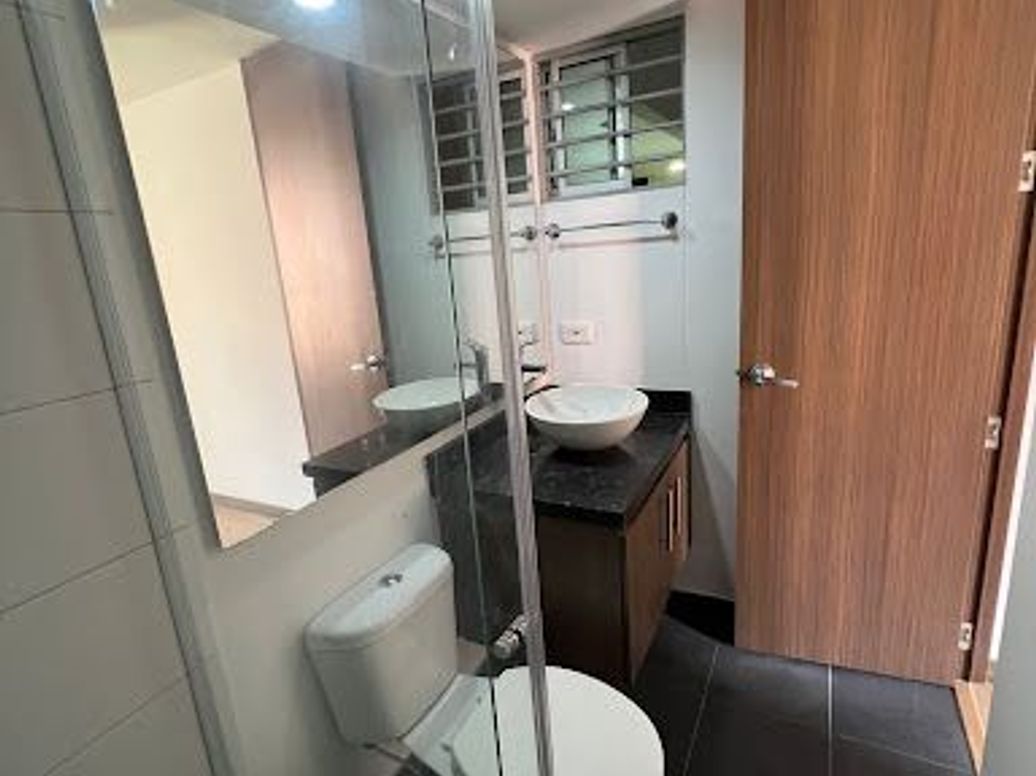 Apartamento de 2 alcobas en venta en Urbanización Castilla Real, Bogotá, 58 m² · foto 9 de 20