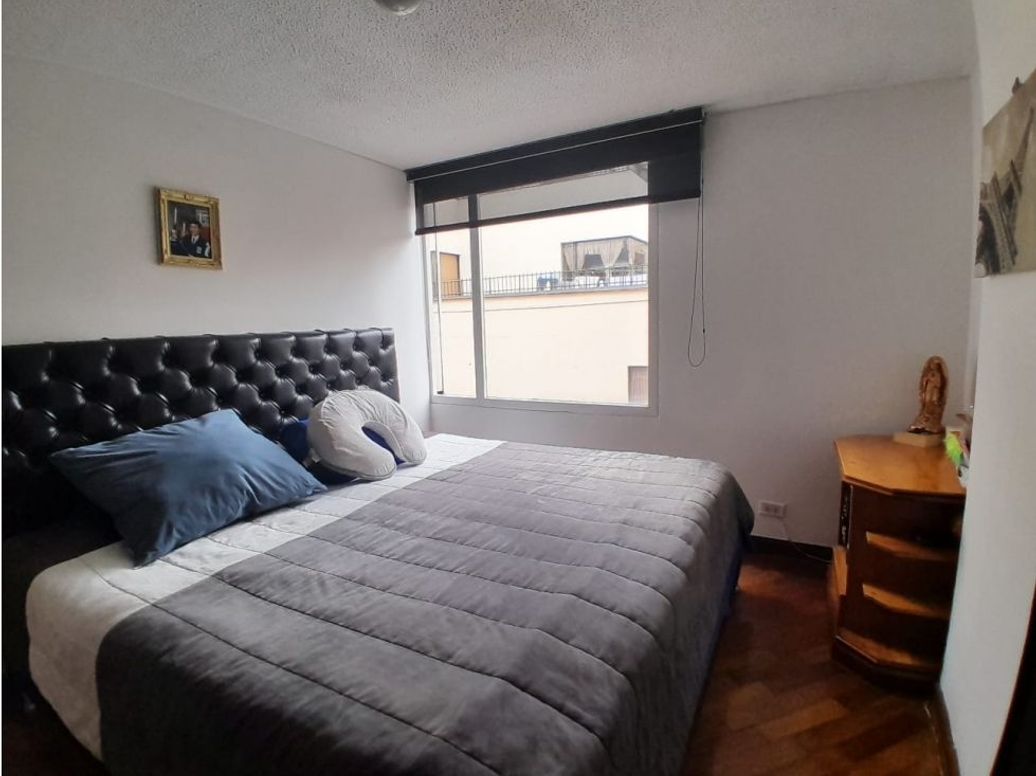 Apartamento de 3 alcobas en venta en Ub. Santa Coloma, Bogotá, 100 m² · foto 9 de 17