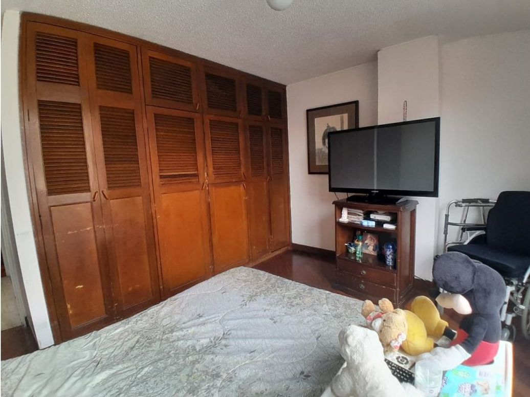 Apartamento de 3 alcobas en venta en Ub. Santa Coloma, Bogotá, 100 m² · foto 13 de 17